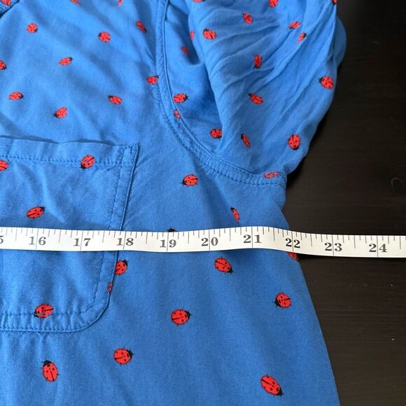 Beach Lunch Lounge Blouse Womens Sz XL Blue Ladybug Print Button Up Long Sleeve - Picture 10 of 11